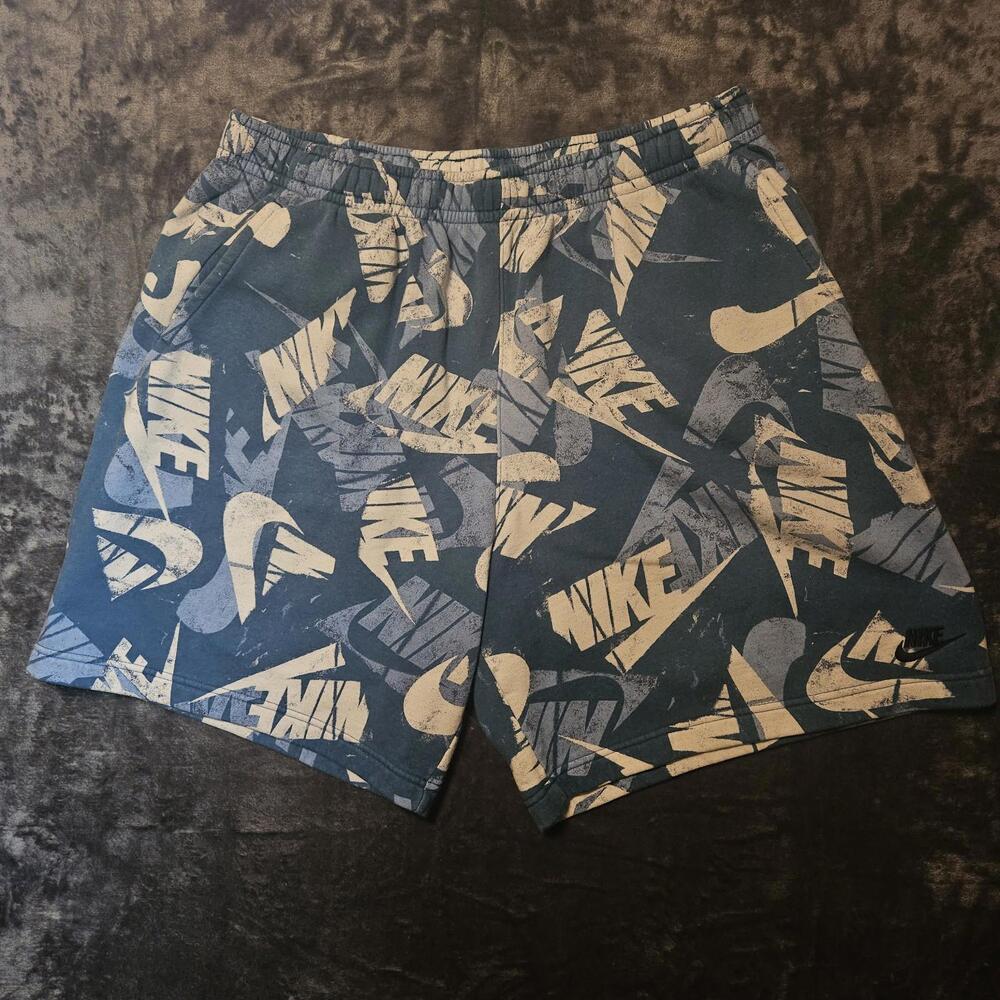 Nike Men's XXL All Over Logo Fleece Shorts